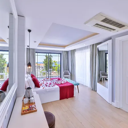 Lale Hotel Kaş