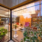 Hotel Lale *
