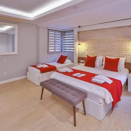 Lale * Kaş